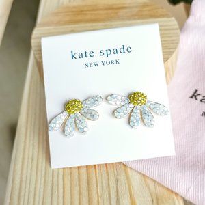 Dazzling Daisy Gold Statement Stud Earrings NWT